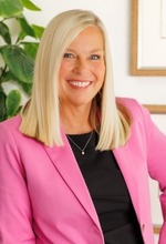 Tracey Macleod Photo