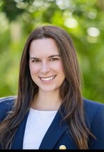 Savannah Bennett Photo